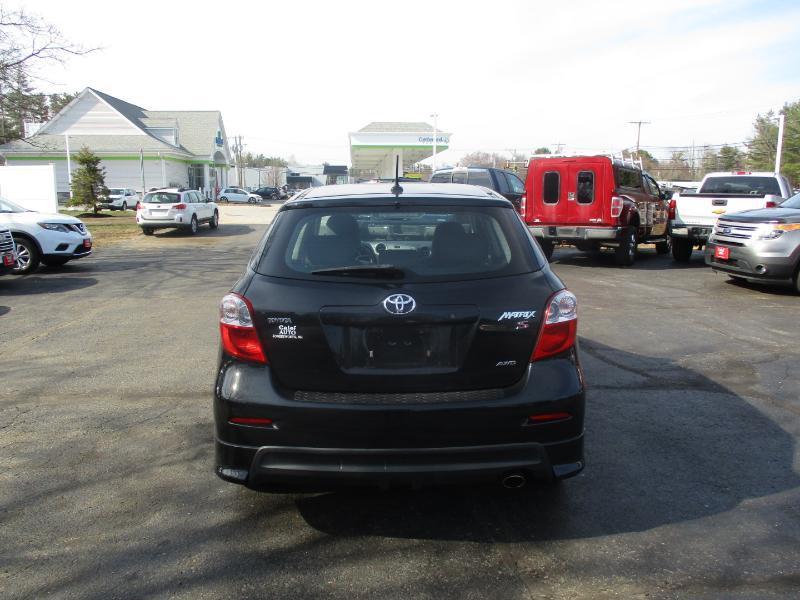 Toyota Matrix S AWD 4-Speed AT 2009