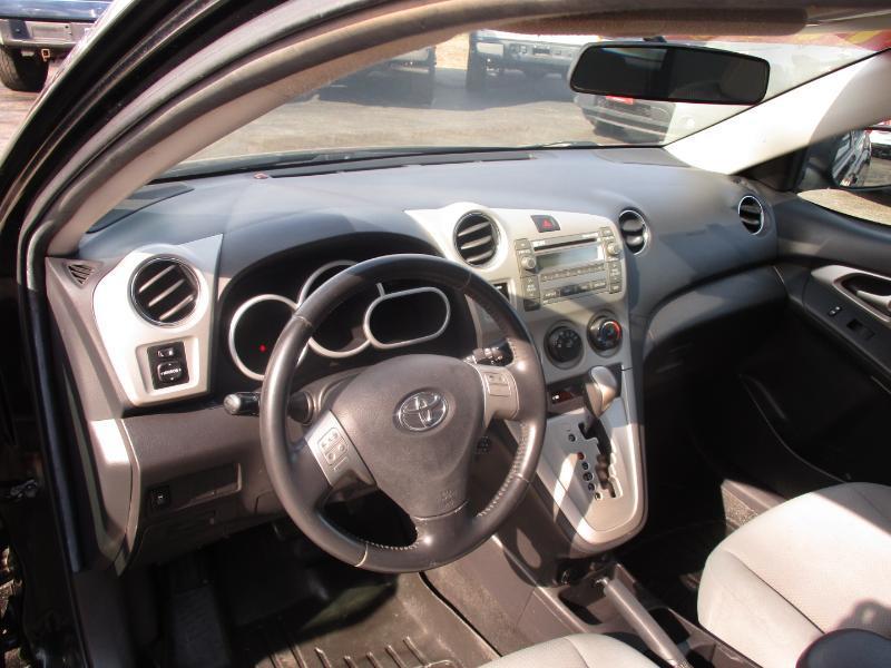 Toyota Matrix S AWD 4-Speed AT 2009