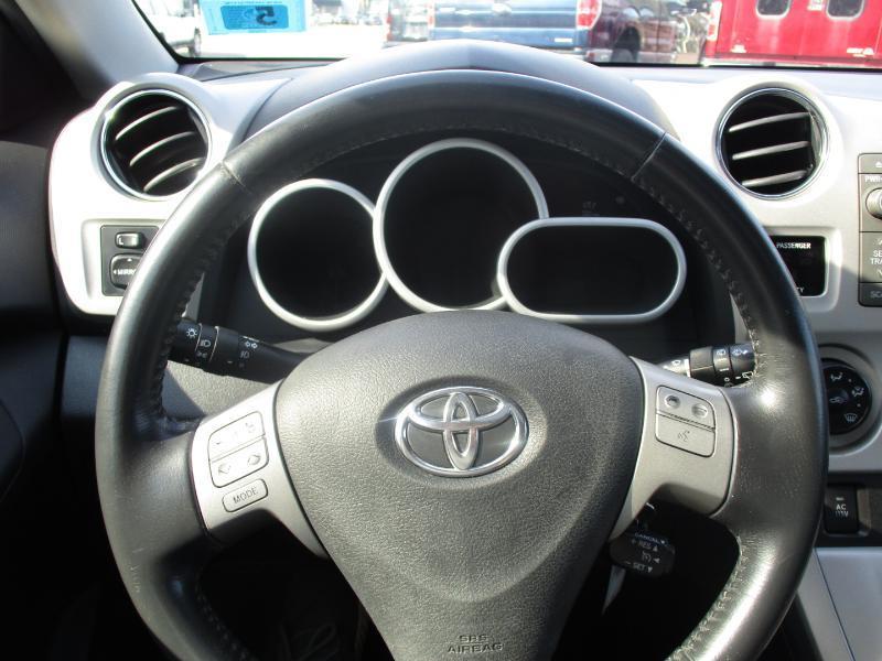 Toyota Matrix S AWD 4-Speed AT 2009