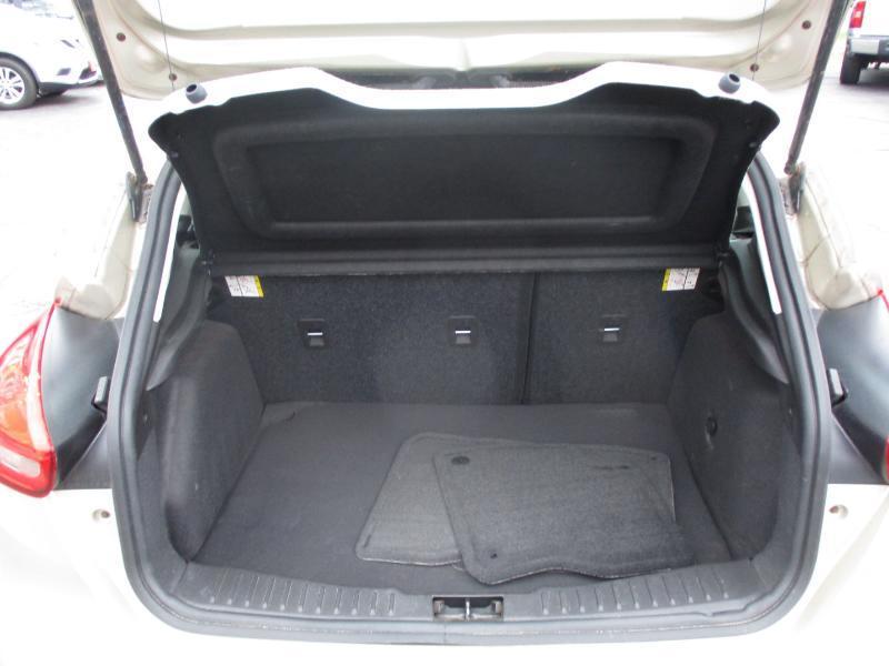 Ford Focus SE Hatch 2017