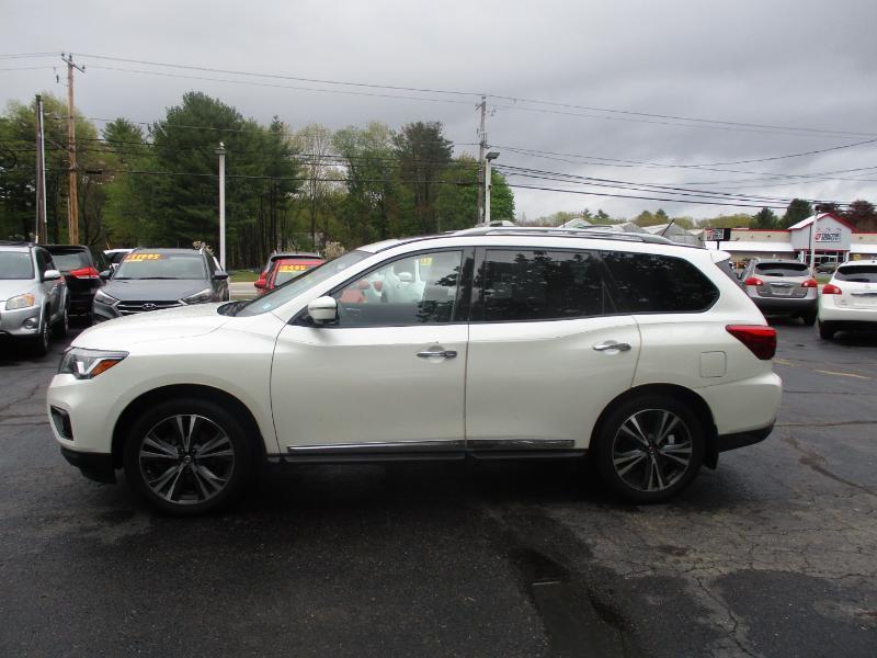 Nissan Pathfinder Platinum 4WD 2017