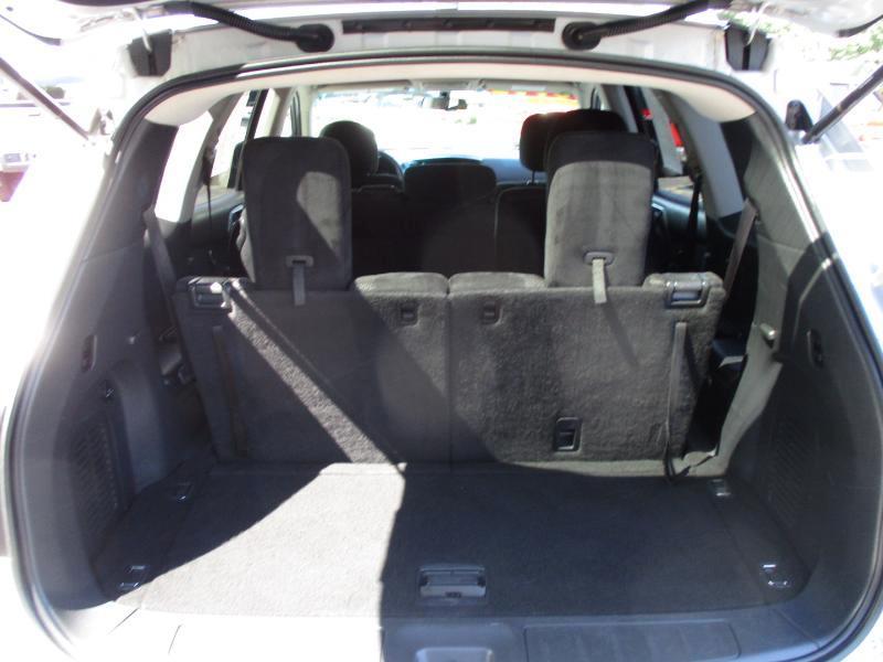 Nissan Pathfinder SV 4D SUV 4WD 2015