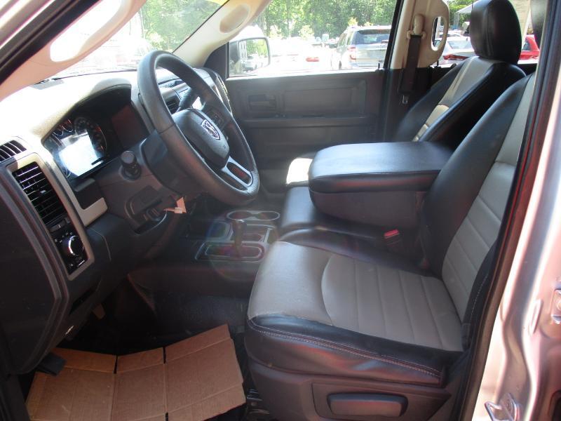 RAM 2500 ST Crew Cab SWB 4WD 2012