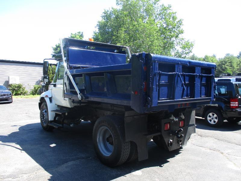 International 4300  2009