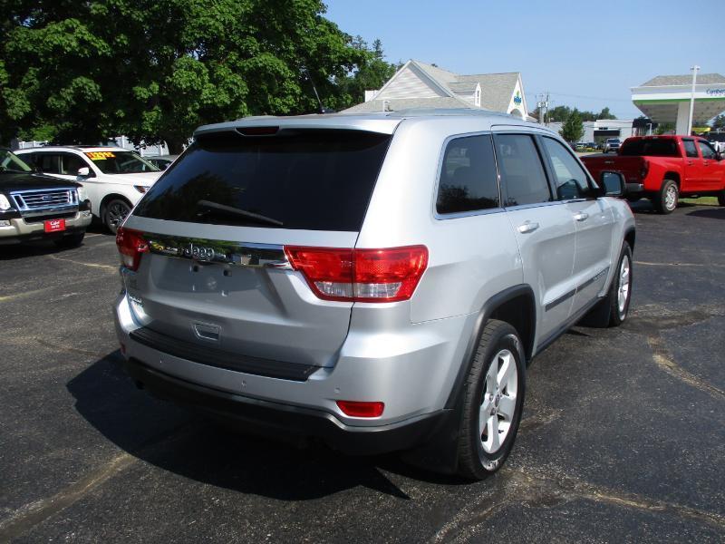 Jeep Grand Cherokee Laredo 4WD 2012