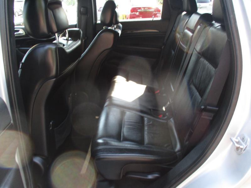 Jeep Grand Cherokee Laredo 4WD 2012