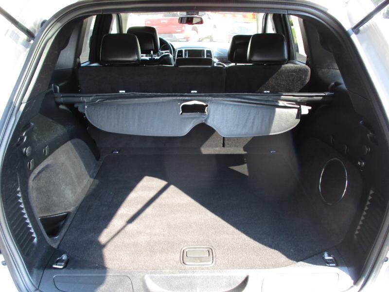 Jeep Grand Cherokee Laredo 4WD 2012