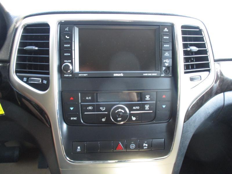 Jeep Grand Cherokee Laredo 4WD 2012