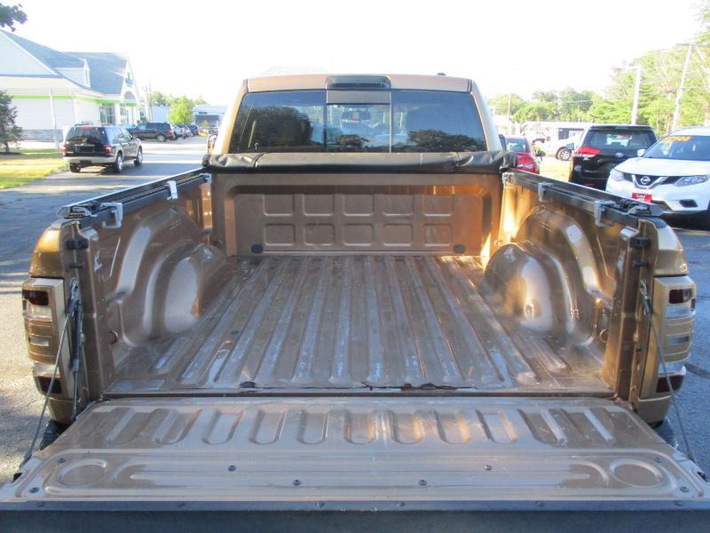 RAM 1500 SLT Quad Cab 4WD 2012