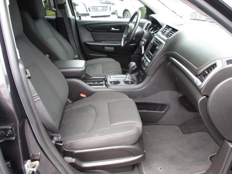 GMC Acadia SLE-1 AWD 2015