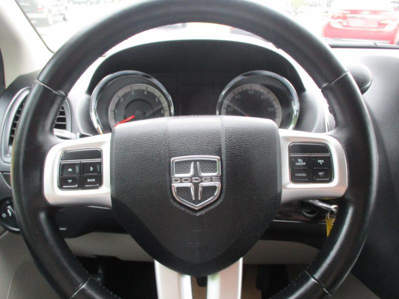 Dodge Grand Caravan SXT 2013