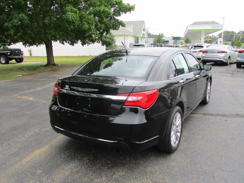 Chrysler 200 Limited 2012