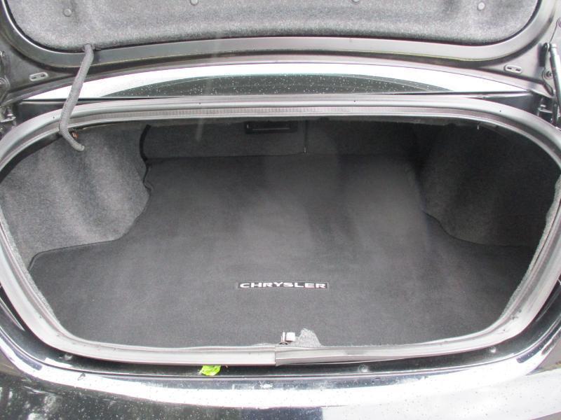 Chrysler 200 Limited 2012