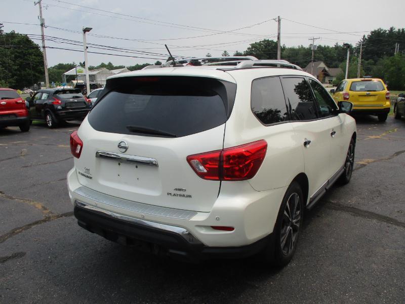 Nissan Pathfinder Platinum 4WD 2018