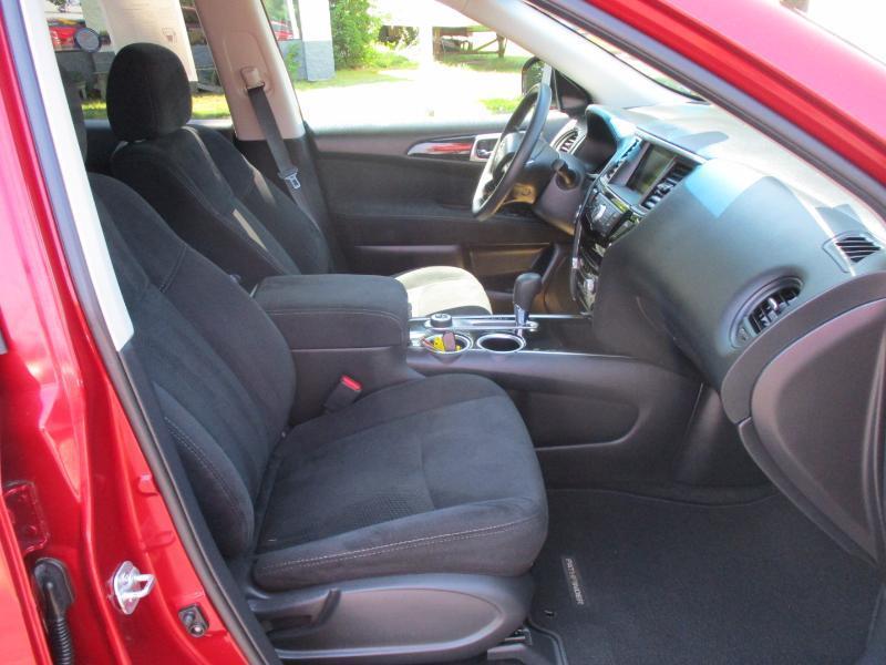 Nissan Pathfinder S 4WD 2016