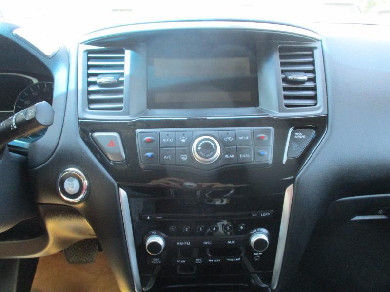 Nissan Pathfinder S 4WD 2016