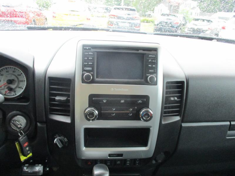 Nissan Titan PRO-4X King Cab 4WD 2015
