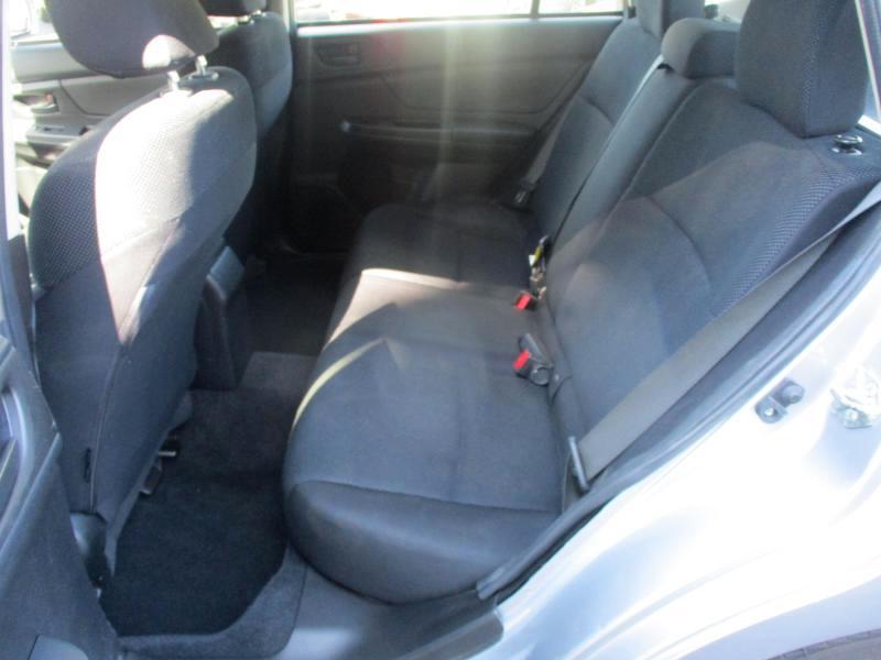 Subaru Impreza Base 5-Door 2014