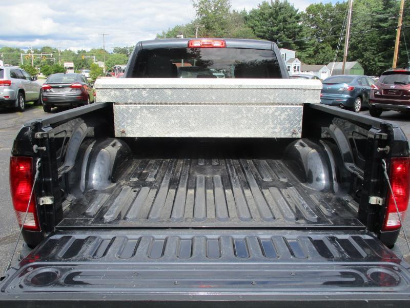 RAM 1500 Tradesman Quad Cab 4WD 2014
