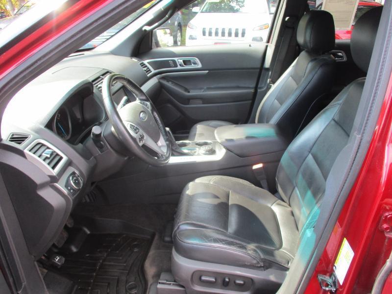 Ford Explorer XLT 4WD 2013