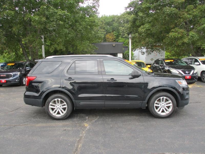 Ford Explorer Base 4WD 2017