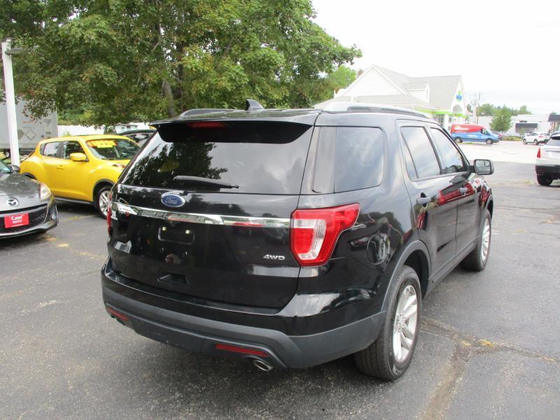 Ford Explorer Base 4WD 2017