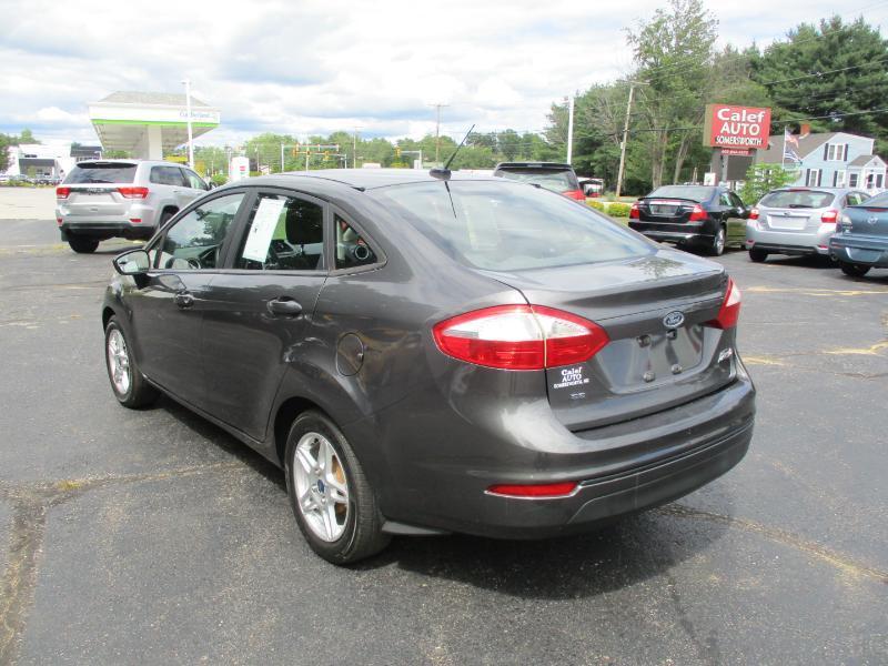 Ford Fiesta SE Sedan 2017
