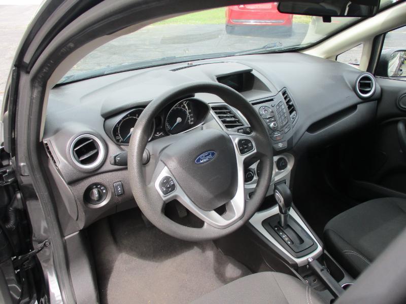 Ford Fiesta SE Sedan 2017