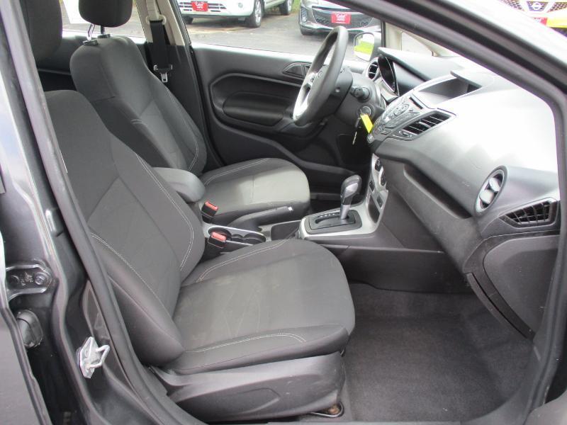Ford Fiesta SE Sedan 2017