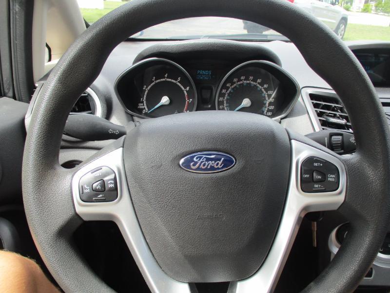 Ford Fiesta SE Sedan 2017