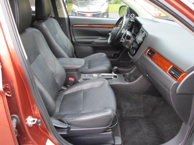 Mitsubishi Outlander GT S-AWC 2014