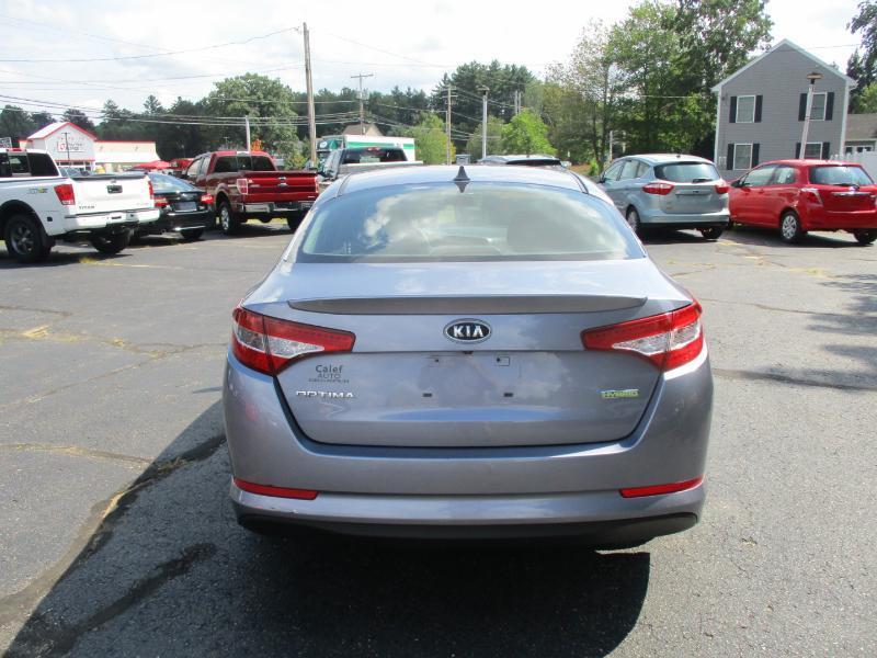 Kia Optima Hybrid Sedan 2012