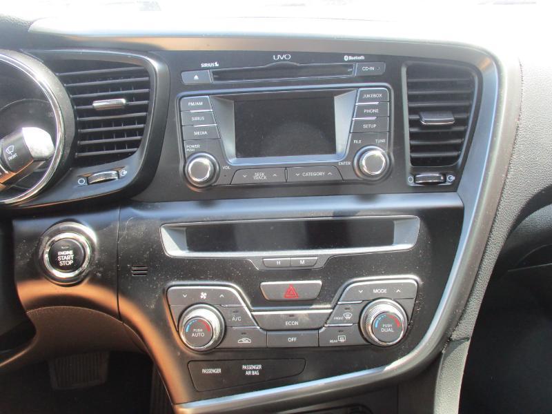 Kia Optima Hybrid Sedan 2012