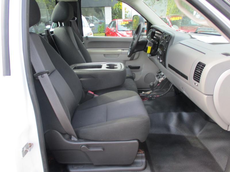 GMC Sierra 2500HD Work Truck Long Box 4WD 2012