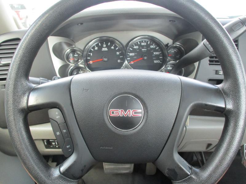GMC Sierra 2500HD Work Truck Long Box 4WD 2012