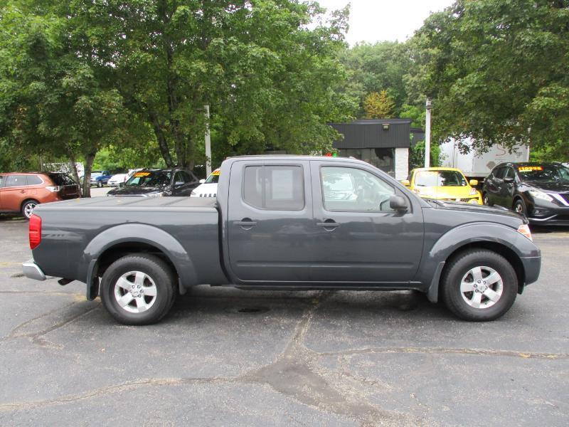 Nissan Frontier SV Crew Cab 4WD LWB 2013