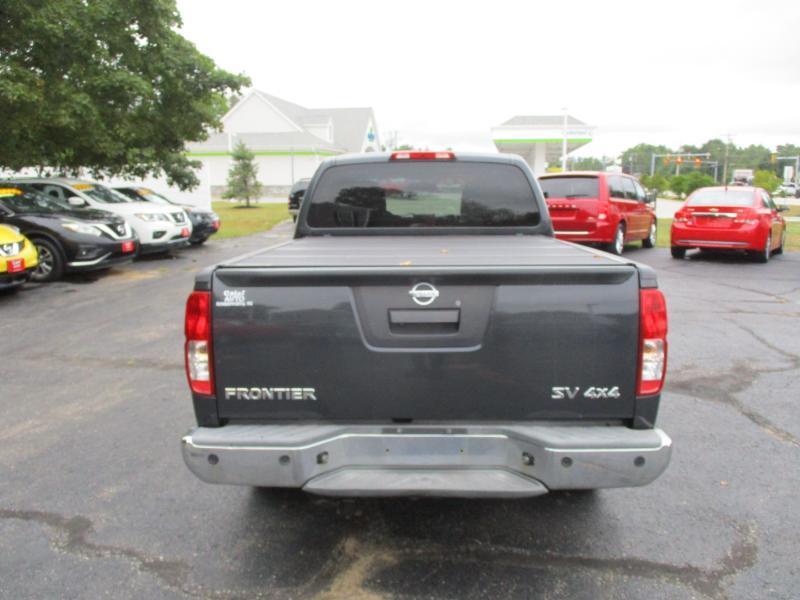Nissan Frontier SV Crew Cab 4WD LWB 2013