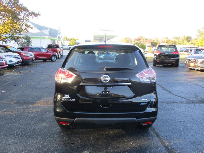 Nissan Rogue S AWD 2014