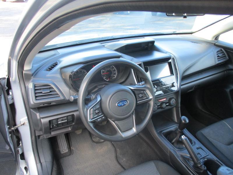 Subaru Impreza 2.0i 5M 5-Door 2017