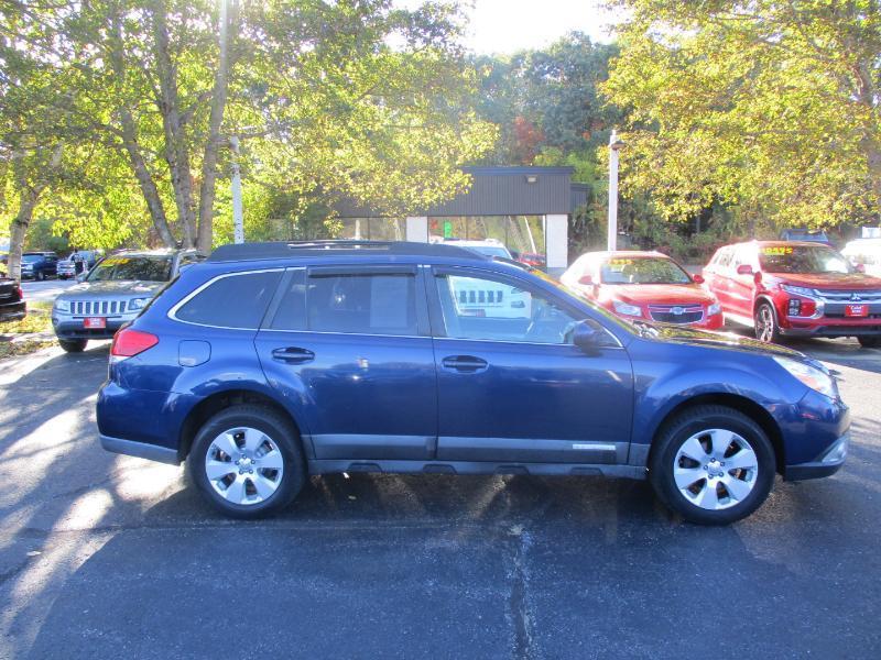Subaru Outback 2.5i Premium 2010