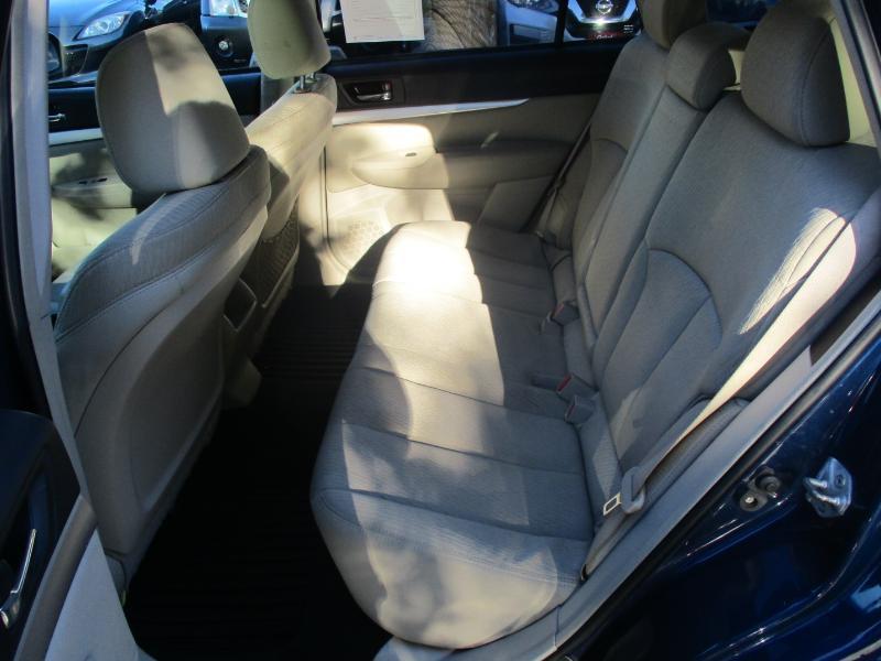 Subaru Outback 2.5i Premium 2010