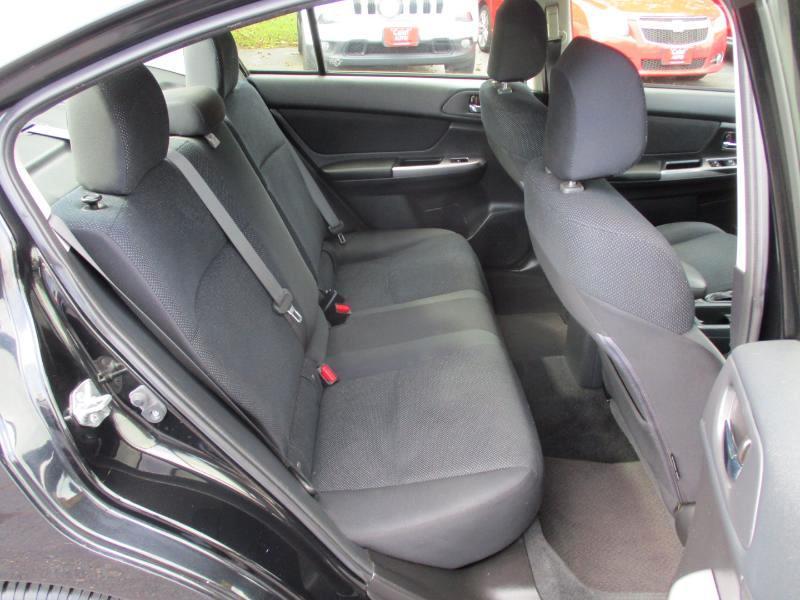 Subaru Impreza 2.0i Premium PZEV 4-Door 2015