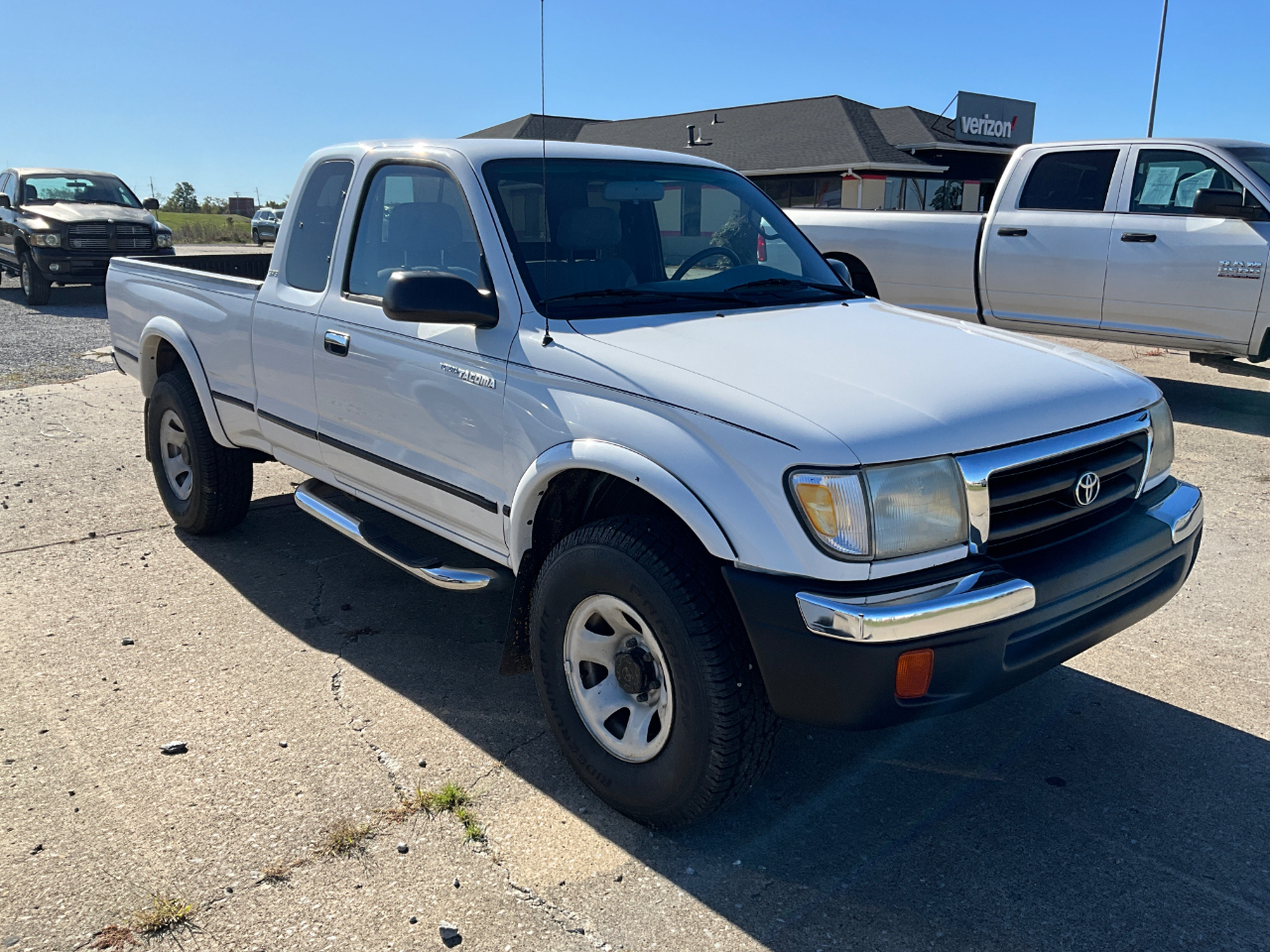 Toyota Tacoma PreRunner Xtracab V6 2WD 2000 Toyota Tacoma PreRunner Xtracab V6 2WD 2000