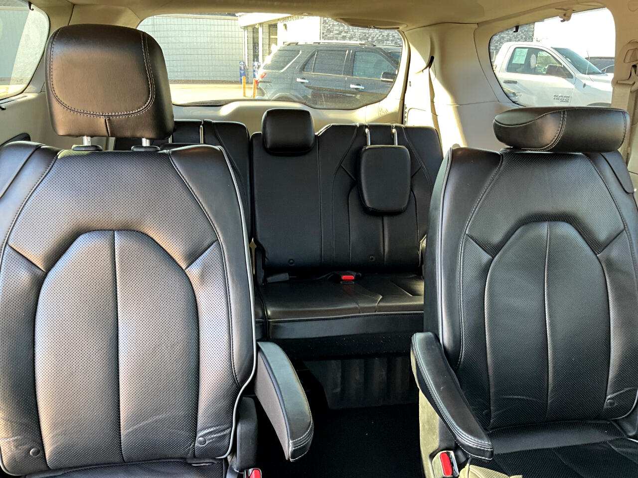 Chrysler Pacifica Limited 2020