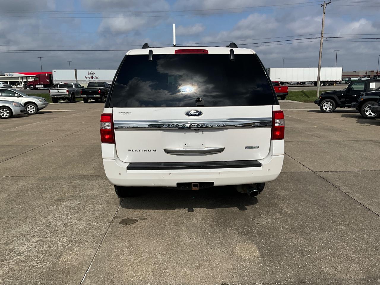 Ford Expedition EL Platinum 2WD 2015