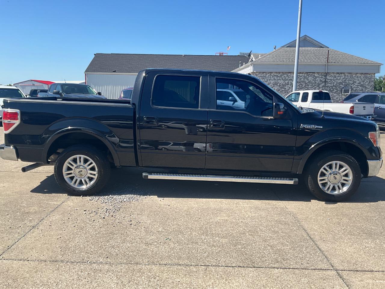 Ford F-150 XL SuperCrew 5.5-ft. Bed 2WD 2014