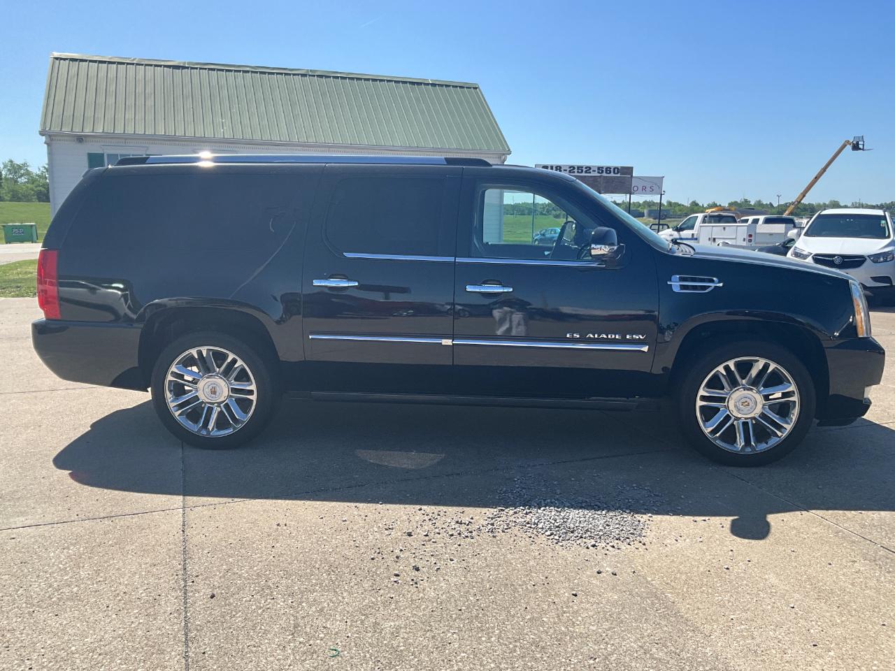 Cadillac Escalade ESV 2WD Platinum 2013