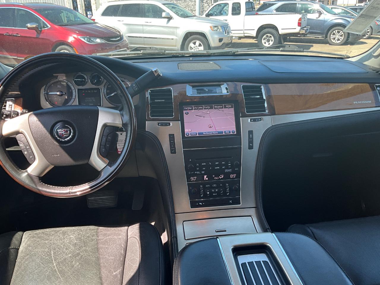 Cadillac Escalade ESV 2WD Platinum 2013