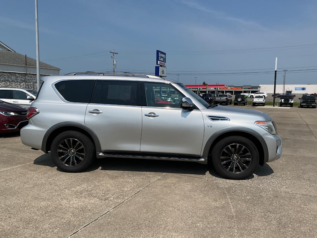 Nissan Armada SV AWD 2017