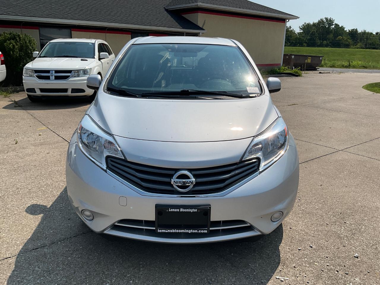 Nissan Versa Note S 2014